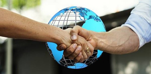 Les enjeux politiques des grands projets d'infrastructure transfrontaliers